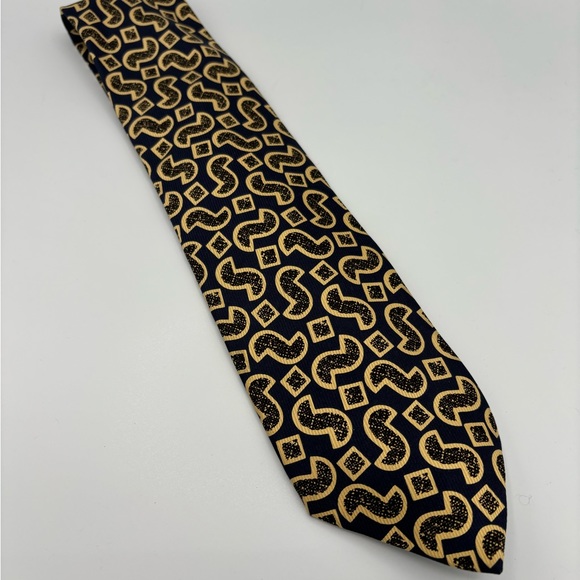 AUTHENTIC Fendi Suit Tie - Picture 3 of 4